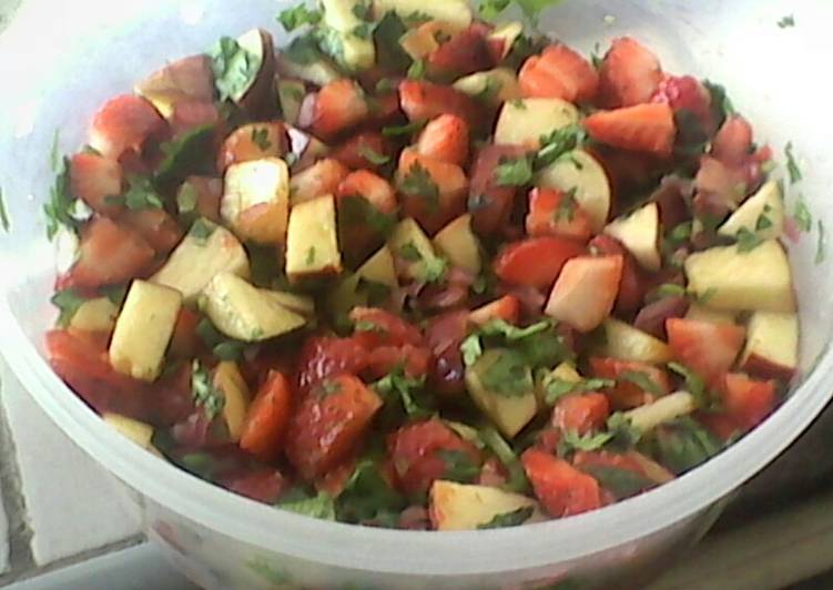 Recipe of Homemade Fruit Salsa