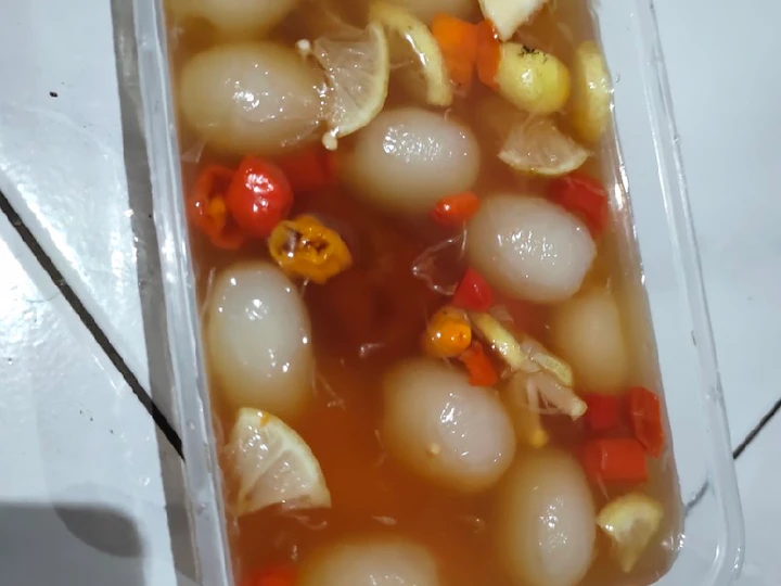 Easy Ways Prepare Recipes Asinan rambutan the Can Spoil the Tongue So Delicious.