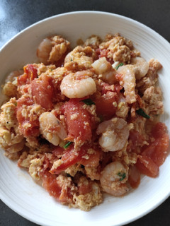 A picture of Egg Tomato and Shrimps.