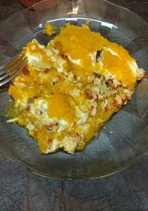 Una foto de Pastel de pollo con calabaza y queso