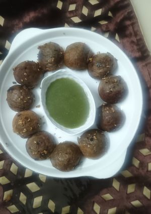 कुटु के आटे के अप्पे रेसिपी मुख्य फोटो