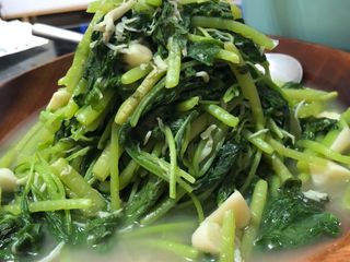 吻仔魚炒莧菜