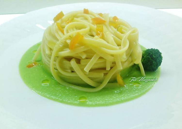 Simple Way to Prepare Veloce Linguine alle acciughe e crema di broccoletti