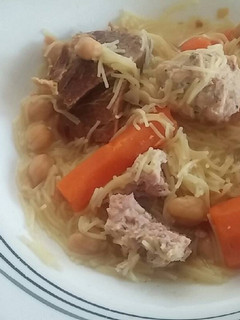 Una foto de 519 Albóndigas para consomé o sopa
