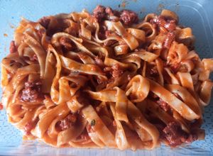 Foto principal de 323. Tagliatelle con chorizo
