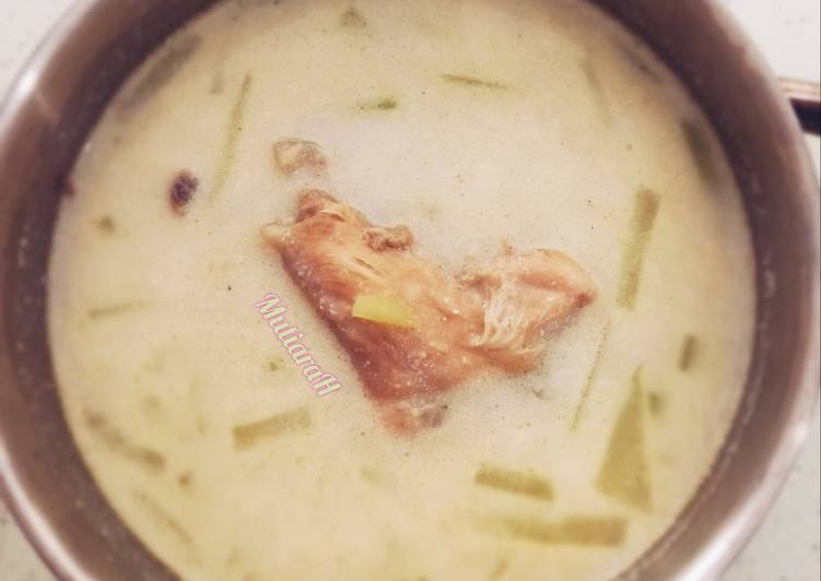 Resep @MANTAP Opor Ayam Kuah Putih masakan sehari hari