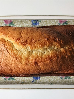 Una foto de Pastel liviano de plátano y chocolate