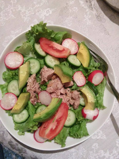 Una foto de Ensalada con atún