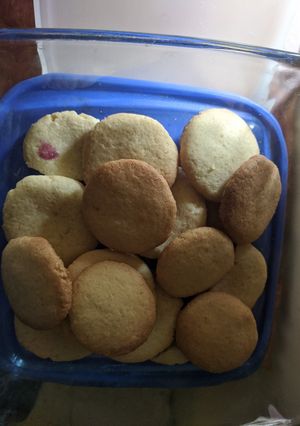 A picture of Cookies.
