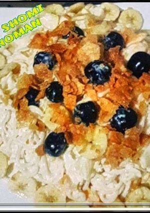 A picture of Oil free spaghetti fruit chaat.