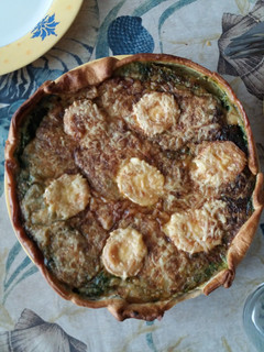 Una foto de Quiche de espinacas vegetariana🌱