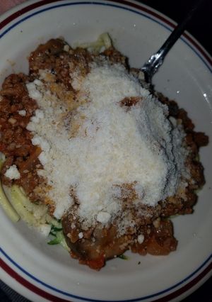 A picture of Zucchini spaghetti.