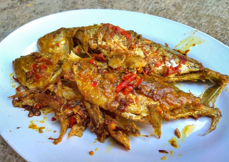 Langkah Mudah untuk Membuat Kembung banjar bakar padang yang enak