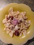 Farfalle poêlée au poulet et tomates séchées