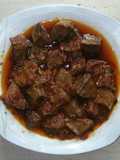Lenguas de cerdo en salsa