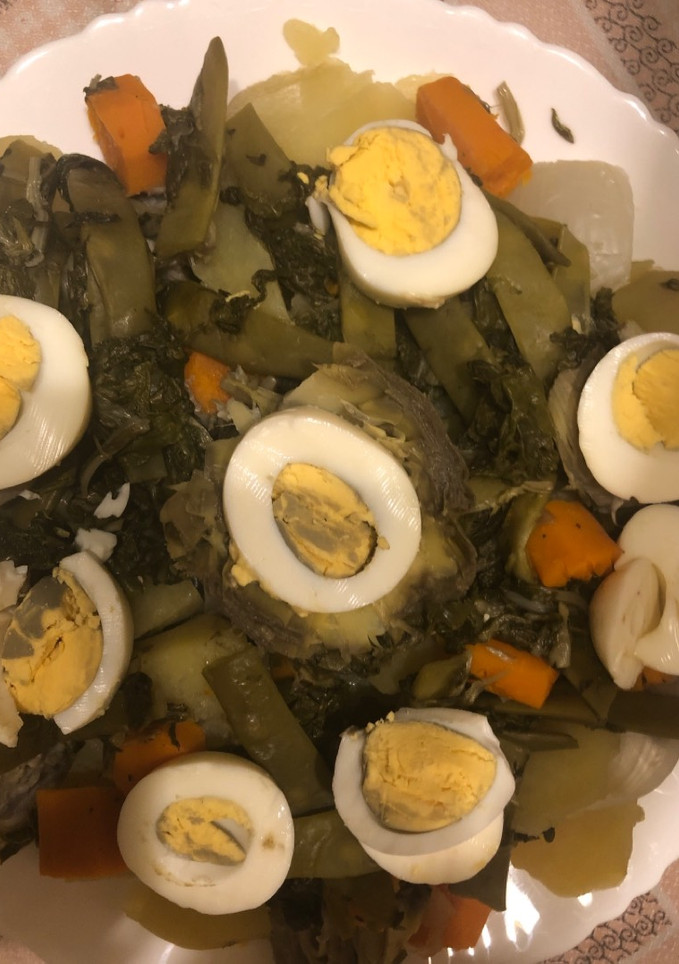 Una foto de 352. Bollit o hervido valenciano/ Caldo de verduras casero (principal verdura)