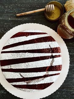 Foto di TORTA MIELE, LIMONE E ZENZERO