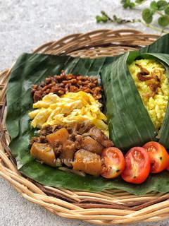 Foto resep Nasi Kuning rice cooker