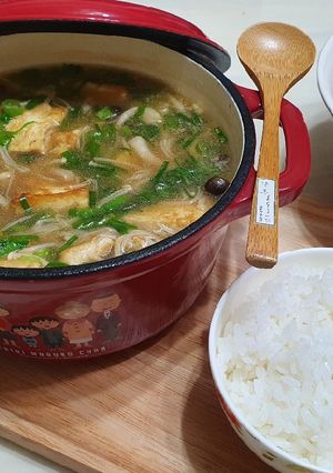 雙菇燴滑嫩豆腐煲 的食譜成品照片