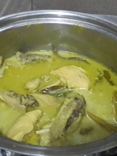 Foto resep Opor ayam bumbu kuning