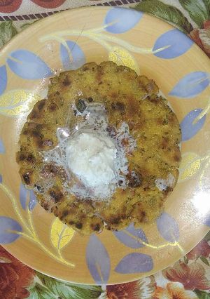 A picture of Makka ki roti.