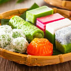 Kuih (cakes) (Malaysia) A picture of Kuih (cakes) (Malaysia).