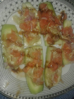 Una foto de Pepinos rellenos