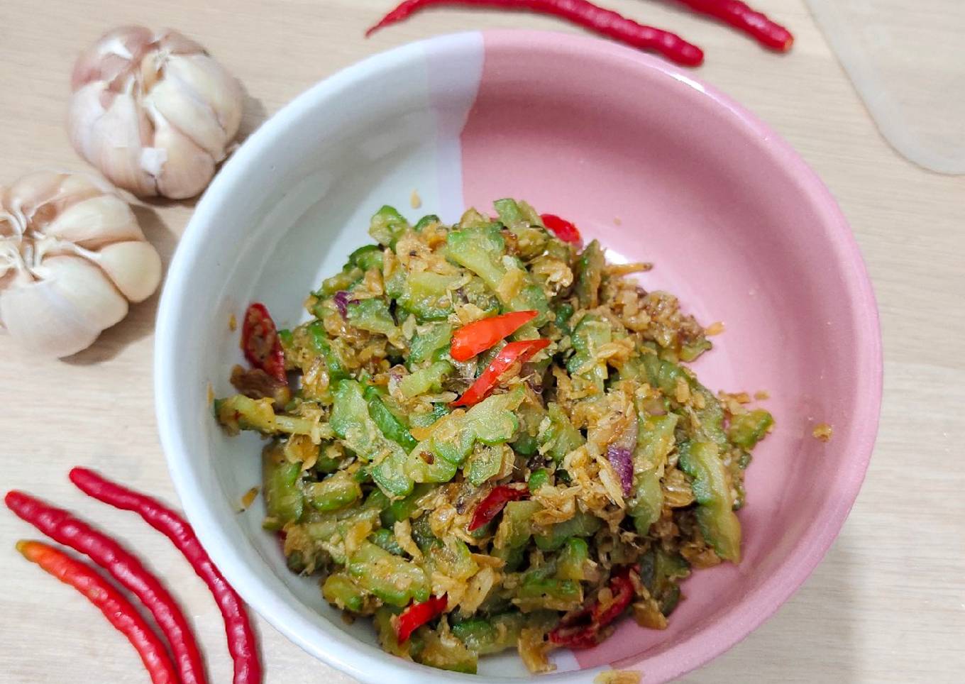 Tumis Pare Udang Rebon