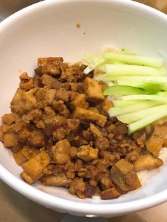 炸醬麵 的食譜成品照片