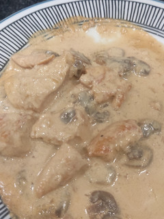 Una foto de Pollo Stroganoff