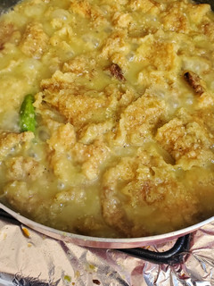 Una foto de Chicharrón en salsa verde