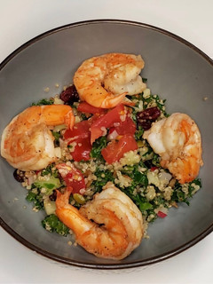 A picture of Grilled Shrimp Kale Quinoa Salad.