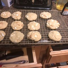 A picture of Amazing white chocolate macadamia nut cookies!.