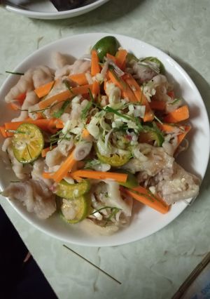 Hình của món Chân gà nộm.
