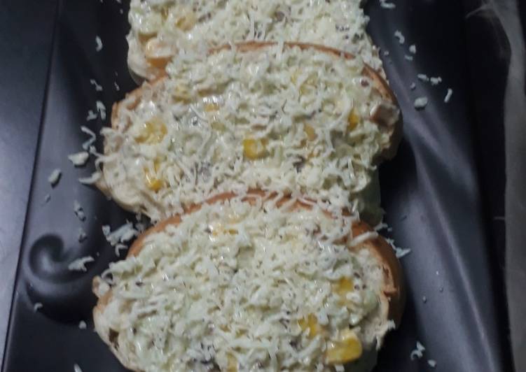 Recipe of Speedy Cheesy veg open sandwich