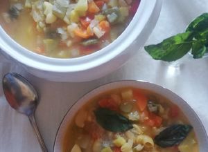 Una foto de Minestrone. (Un trocito de Italia en tu plato)