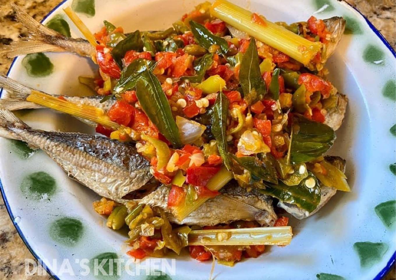 Ikan Daun Kari / Salam Koja