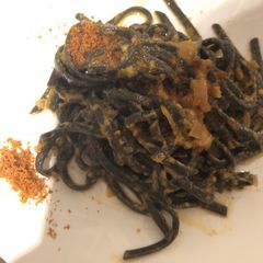 A picture of Uni bottarga pasta.