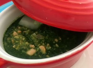 Una foto de 🍵🍵🍵Crema de espinacas veggie (popeye cream) 🍵🍵🍵