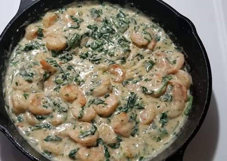 Easiest Way to Prepare Award-winning Spinach and prawns in cream sauce