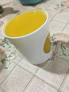 A picture of Mango smoothie.