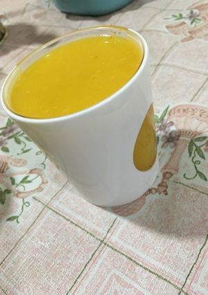 A picture of Mango smoothie.