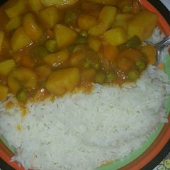 A picture of Lazy Sunday Hearty Potato/Matoke Stew.