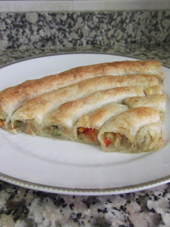 Una foto de Hojaldre relleno de verduras