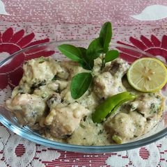 A picture of Nimbu Mirchi Chicken or Lebu Lonka Murgi.