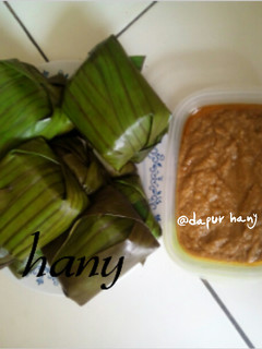 Foto resep Nasi ketan bakar vs sambel oncom