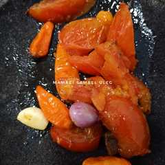 A picture of Mamaci Sambel Uleg.