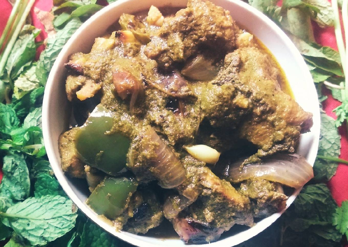 Capsicum chicken mint gravy