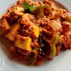 A picture of Capsicum masala paneer.