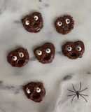Ojos de azúcar para Halloween y monstruos de pretzels